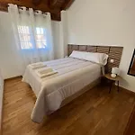 Hébergement de vacances La Casuca De Alba