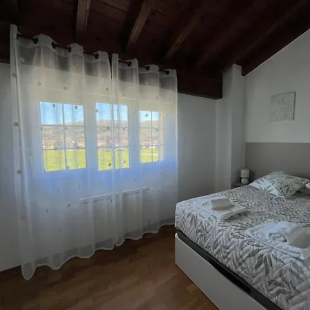 Casa vacanze La Casuca De Alba *