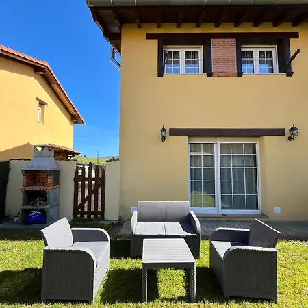 La Casuca De Alba * La Virgen