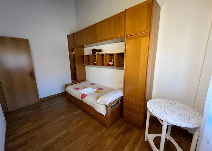 La Casuca De Alba * La Virgen